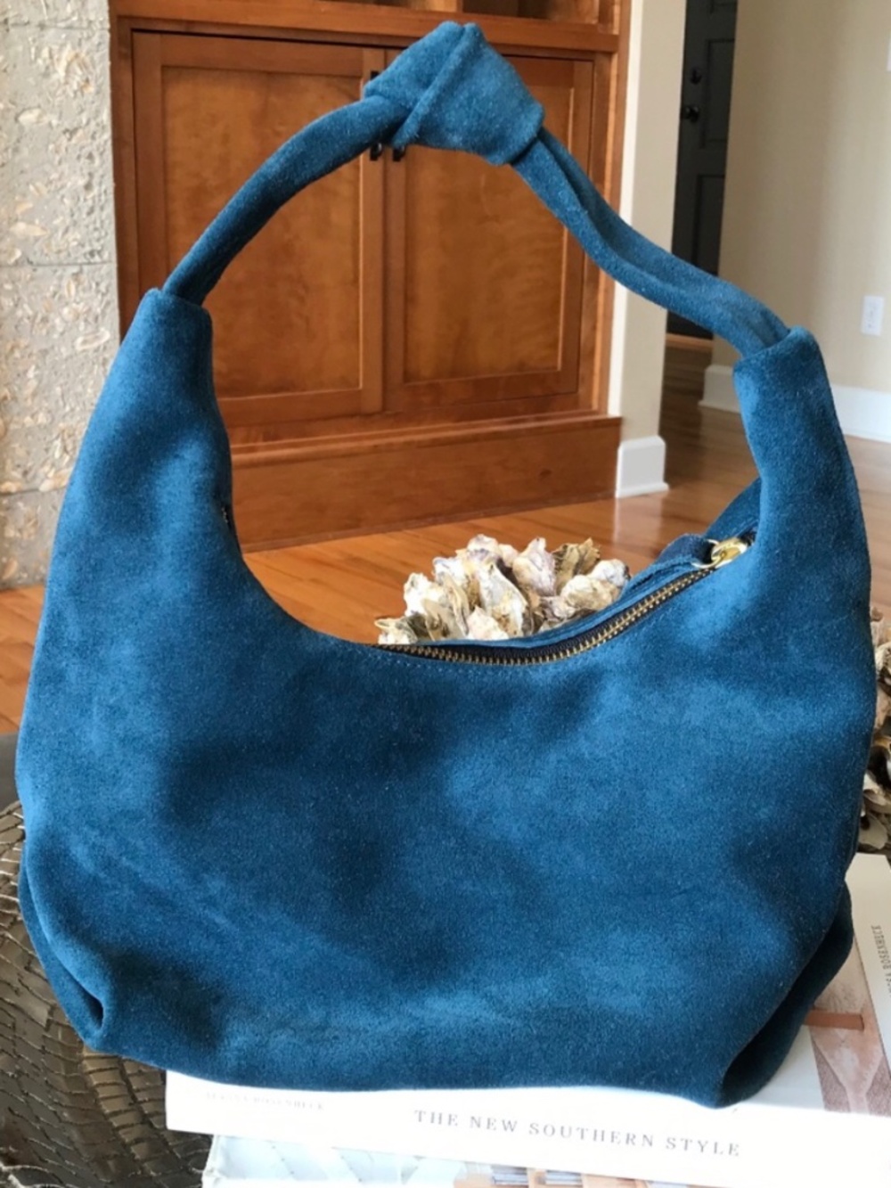 NWOT OLIVEVE NORA KNOT BAG AEGEAN ITALIAN SUEDE HOBO SHOULDER BAG BLUE